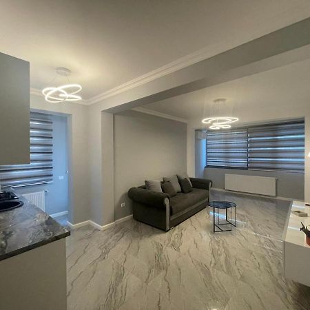 B&P Apartments Mamaia Nord 5 Năvodari Buitenkant foto