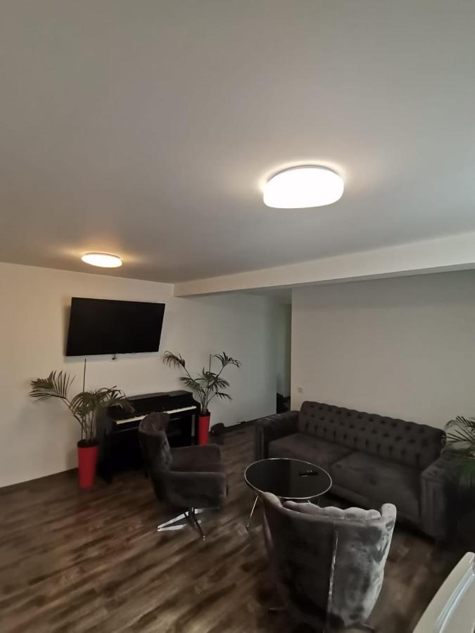 B&P Apartments Mamaia Nord 5 Năvodari Buitenkant foto