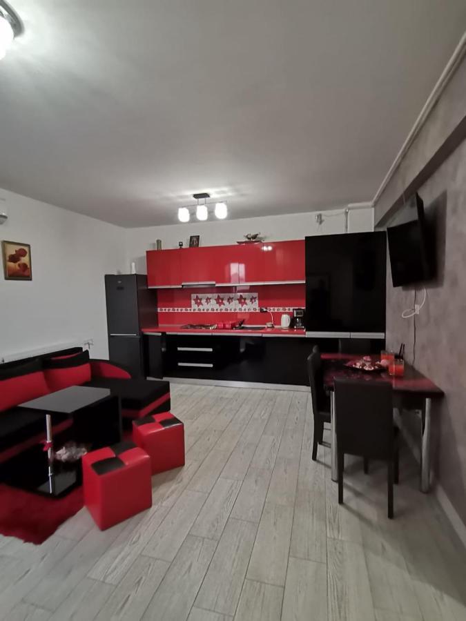 B&P Apartments Mamaia Nord 5 Năvodari Buitenkant foto