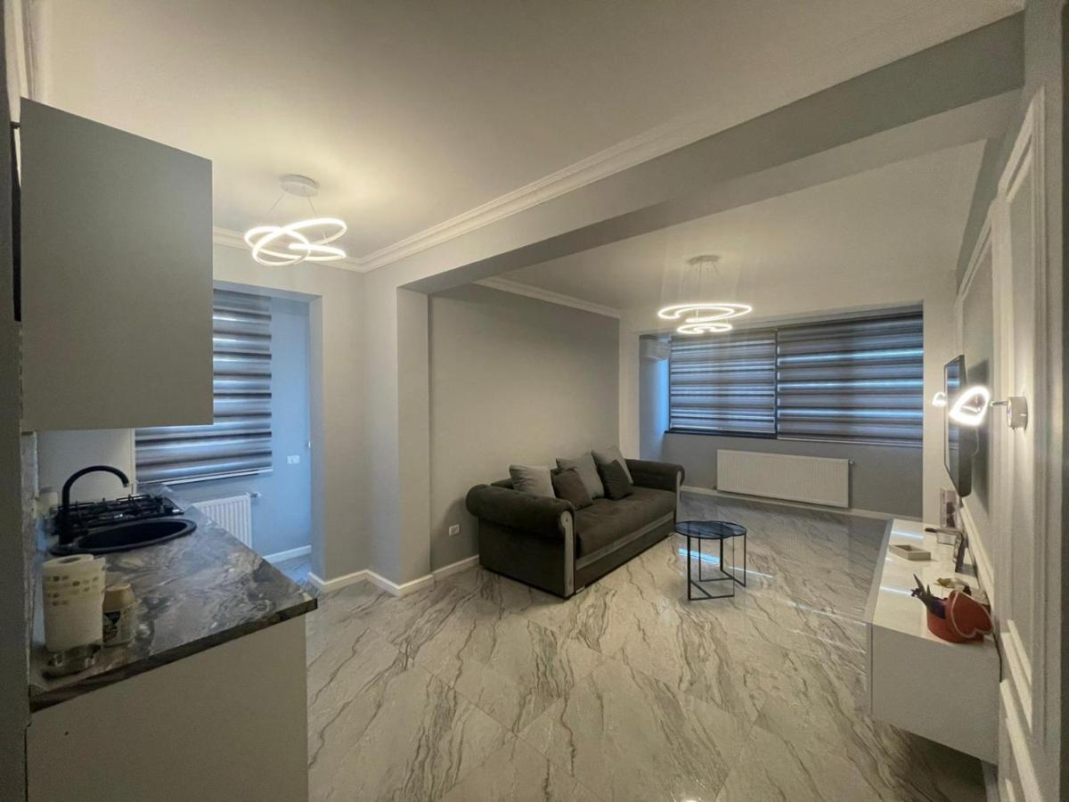 B&P Apartments Mamaia Nord 5 Năvodari Buitenkant foto