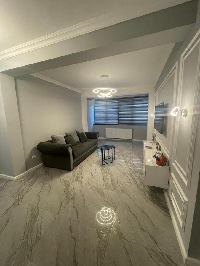 B&P Apartments Mamaia Nord 5 Năvodari Buitenkant foto