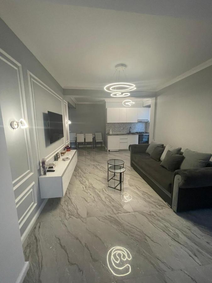 B&P Apartments Mamaia Nord 5 Năvodari Buitenkant foto