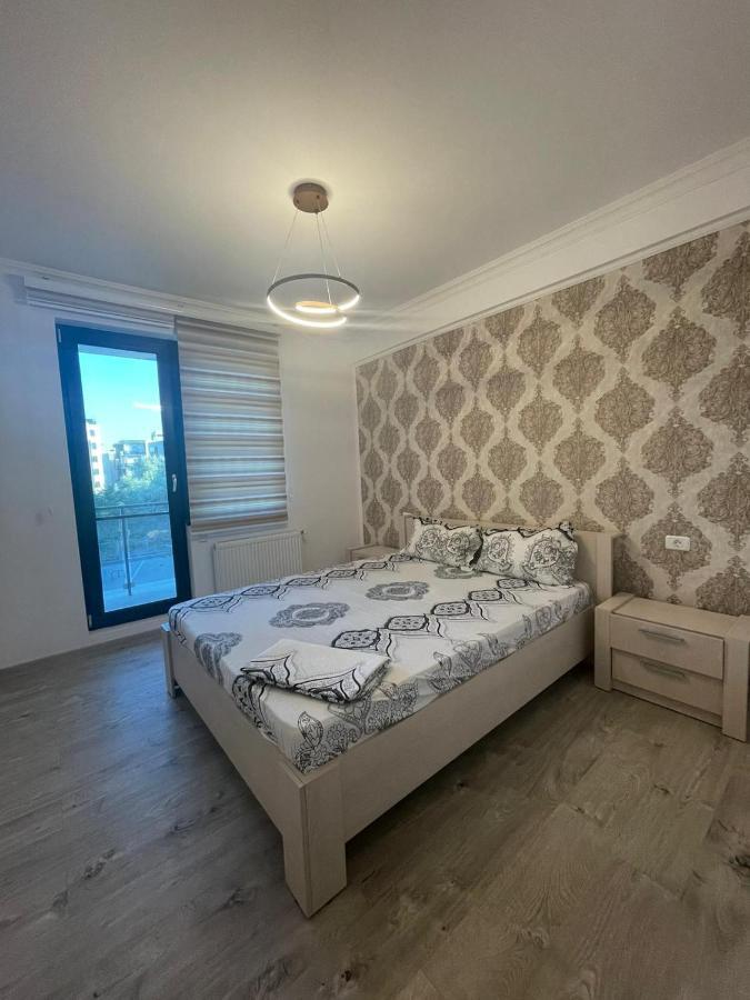B&P Apartments Mamaia Nord 5 Năvodari Buitenkant foto